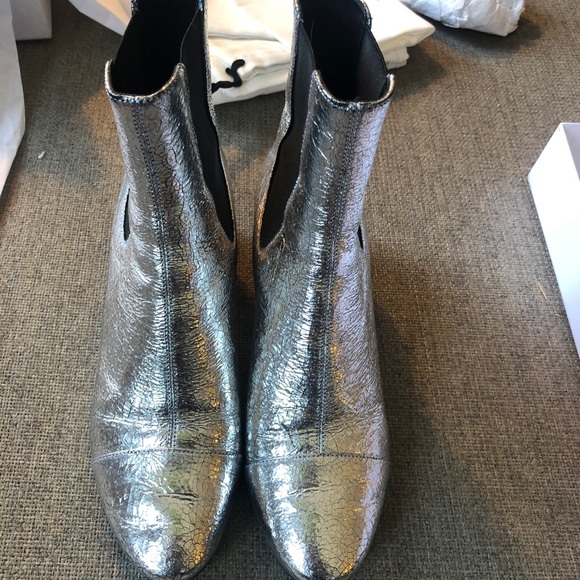 Isabel Marant Danelya Chelsea Boots in Cracked Metallic Silver FRSize 38 US 7 - Picture 5 of 7